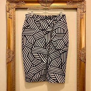 black and white geometric pencil skirt with zipper